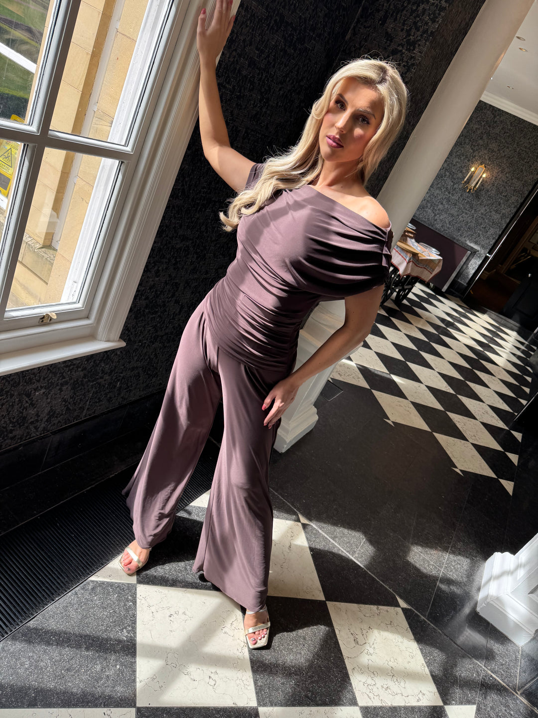 Carbon jumpsuit in chocolate T1