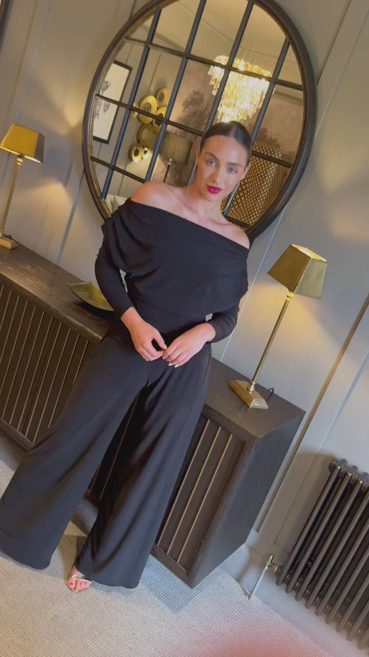 Carbon jumpsuit with sleeve in black T2