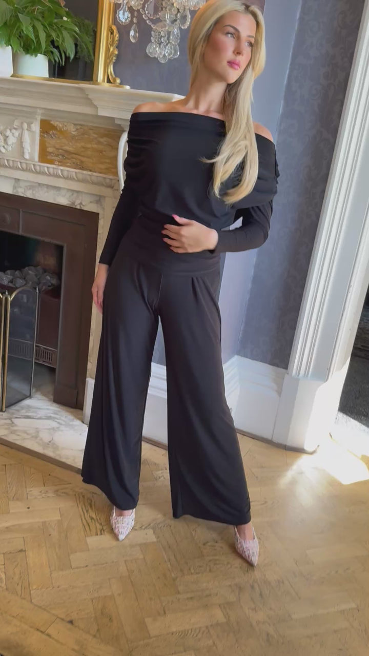 Carbon jumpsuit with sleeve in black T2