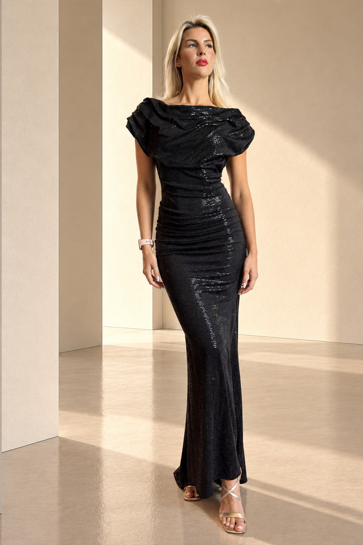 Platinum gown in black sequin sparkle T2/D5