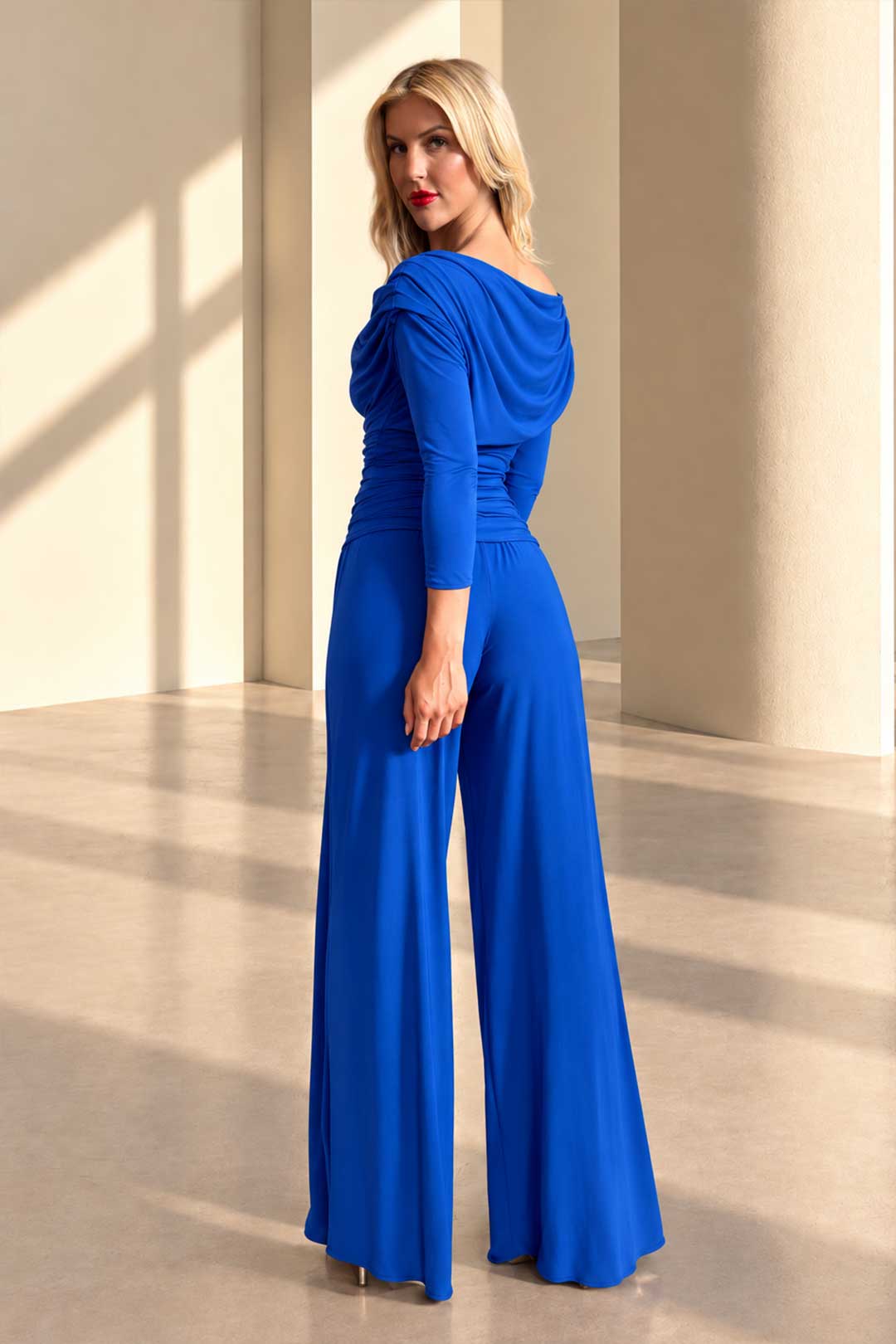 Carbon jumpsuit with sleeve in cobalt