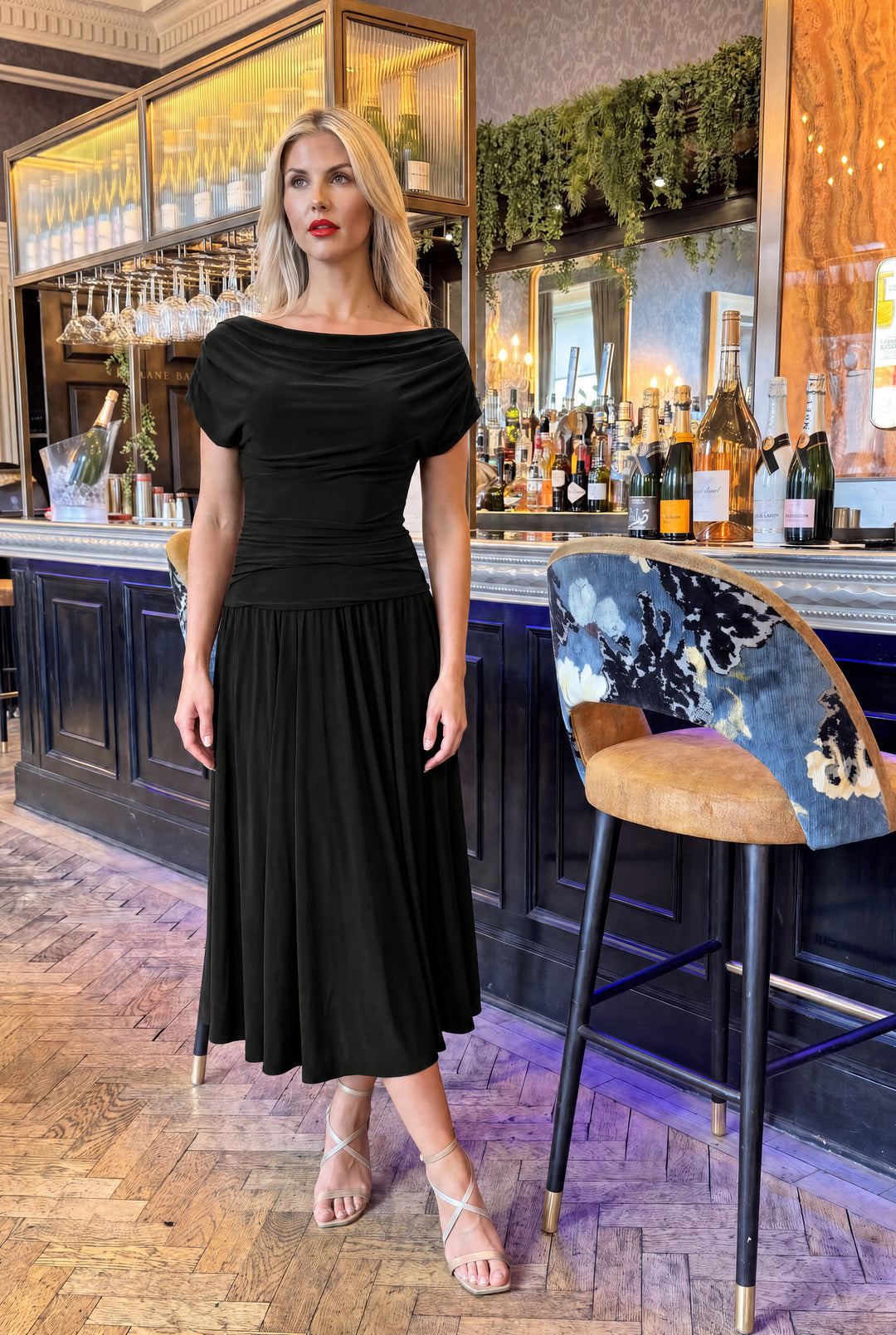 Carbon tea length dress in black T3