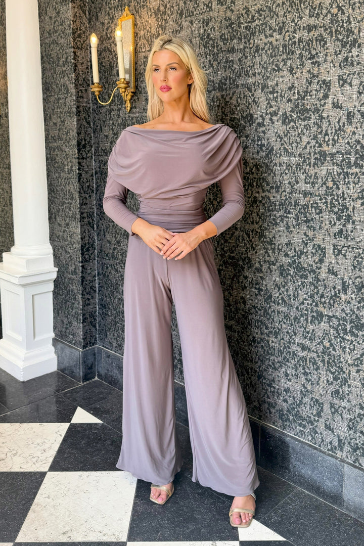 SS26 Carbon jumpsuit with sleeve in grey taupe T2