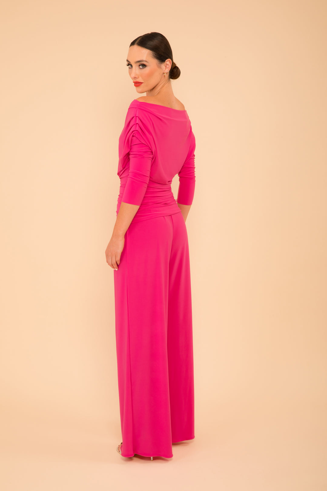 Carbon jumpsuit with sleeve in hot pink