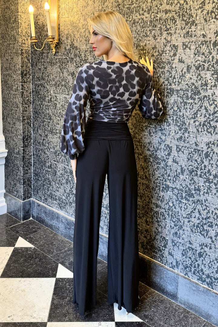 Indium jumpsuit with bell sleeve in grey leopard &amp; black T3