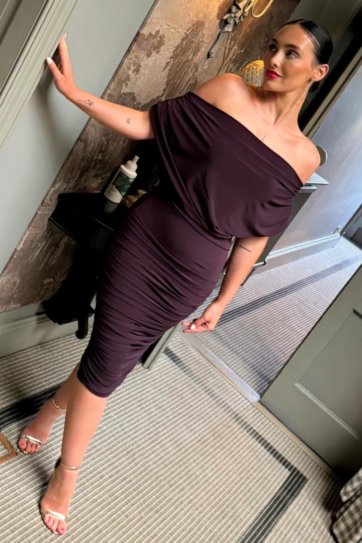 Oxygen dress in blackcurrant