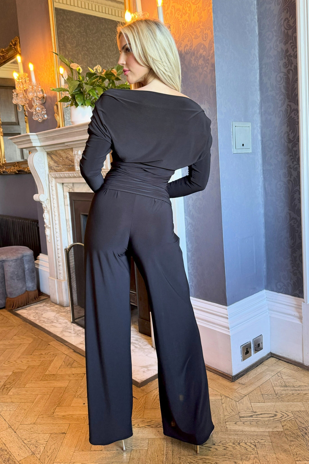 Valencia jumpsuit in black