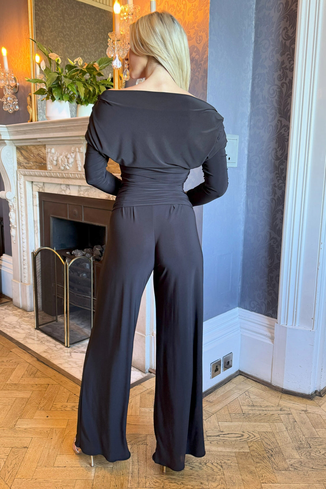Valencia jumpsuit in black