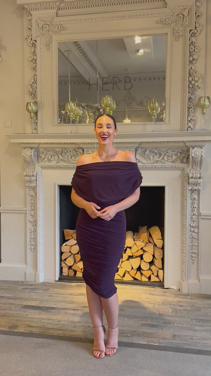 Oxygen dress in blackcurrant